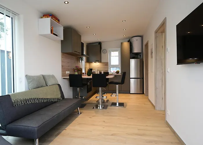 Apartman Ferienhaeuschen Am See, Neu Gebaut, Klimatisiert Und Beheizbar