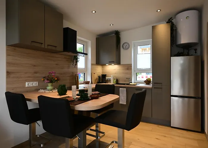 Apartman Ferienhaeuschen Am See, Neu Gebaut, Klimatisiert Und Beheizbar Zeulenroda-Triebes