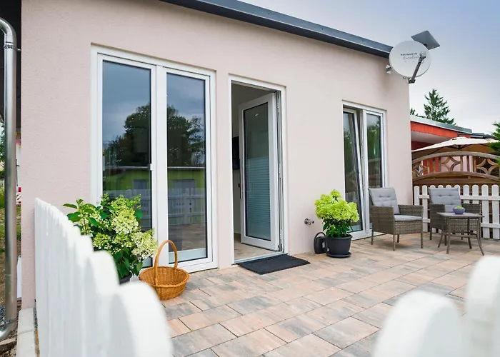 Modernes Ferienhaeuschen Am Zeulenrodaer Meer - Terrasse, Klimaanlage & Fussbodenheizung Appartamento *